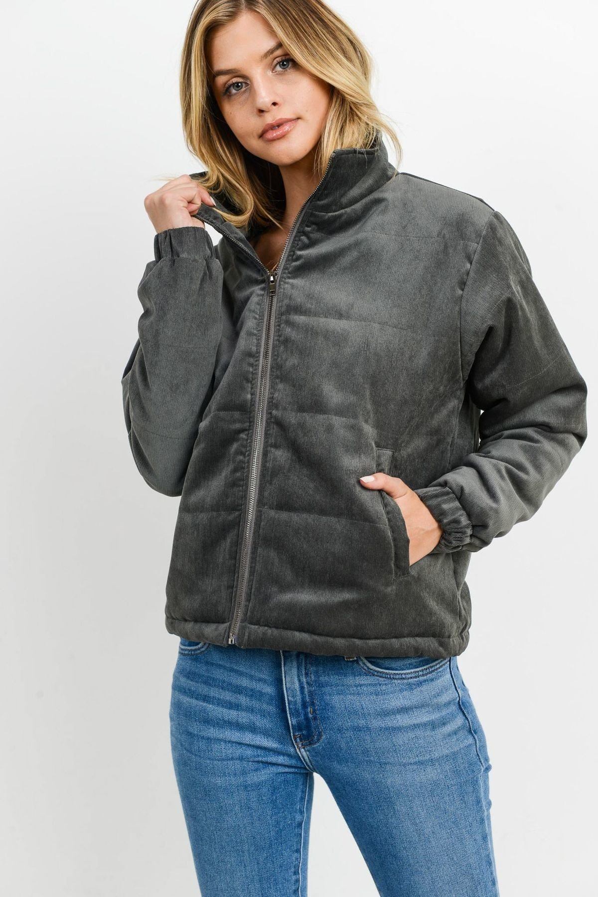 Puffy Long Sleeves Jacket Sleek and Stylish