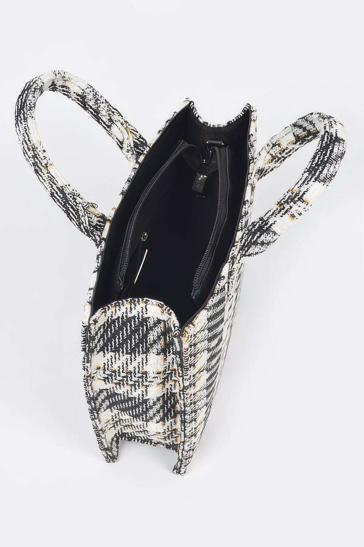 Tweed Plaid Medium Tote Bag Sleek and Stylish