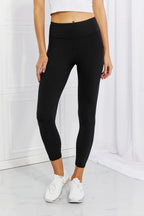 Reflective Dot Active Leggings Trendsi